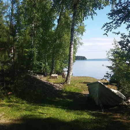 Lomakylae Tapiola Villa *