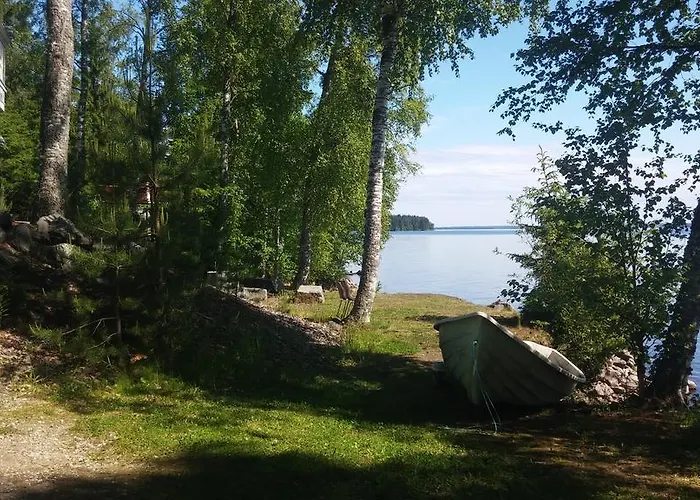 Lomakylae Tapiola Villa *